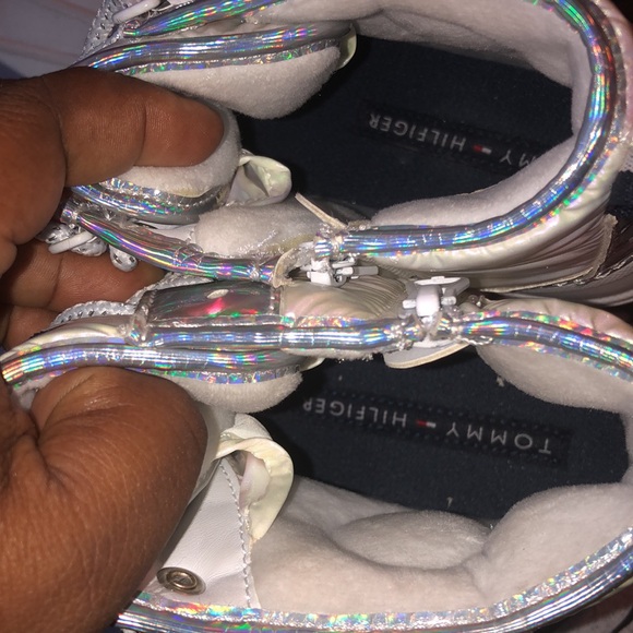 COPY - Tommy Hilfiger Danni Duck Boots - Picture 10 of 16